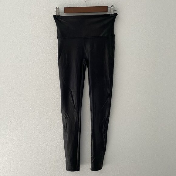 SPANX Womens High Rise Pull On Leggings Shiny Black SZ M Slimming Tummy Control - Picture 1 of 10